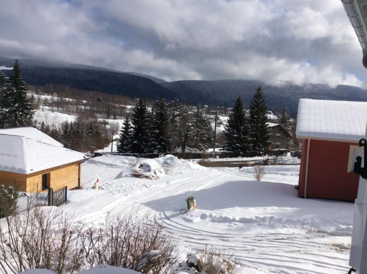 Chambre D Hotes Du Lac Echallon ภายนอก รูปภาพ